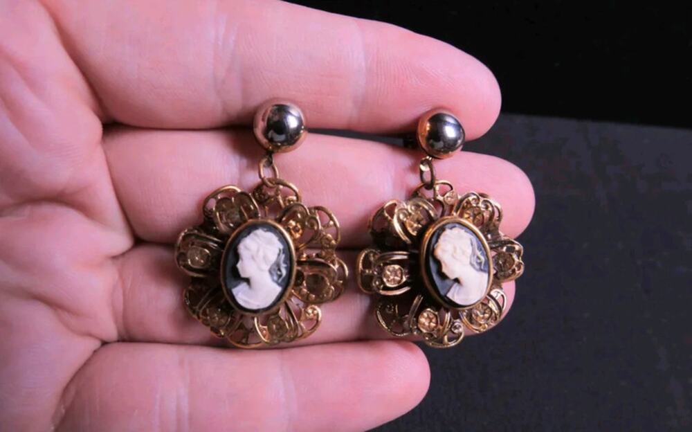 vintage Victorian Revival-cameo style gold-tone drop earrings